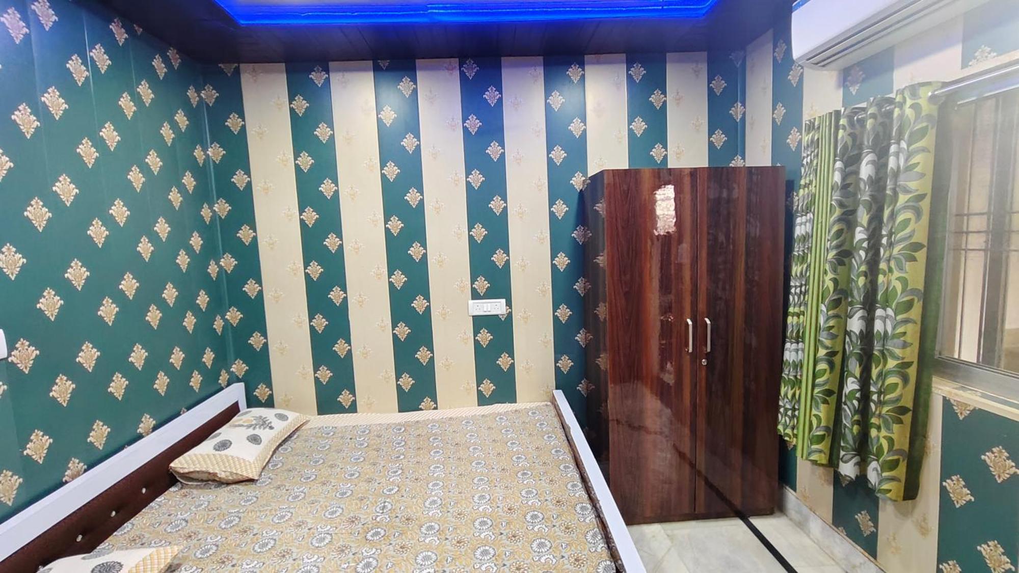 Hotel Raju Homestay Ayodhya 150 Meters From Shree Ram Janmbhoomi Temple 200 Meters From Ayodhya Dham Railway Station Exterior foto